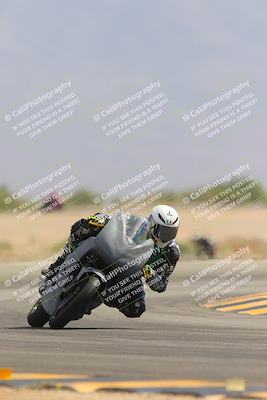 media/Sep-30-2023-SoCal Trackdays (Sat) [[636657bffb]]/Turn 15 (1120am)/